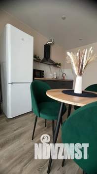 Студия квартира, посуточно, 38м2, 12/12 этаж