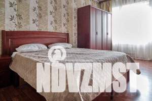 2-к квартира, посуточно, 60м2, 7/10 этаж