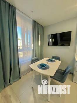 Студия квартира, посуточно, 42м2, 10/17 этаж