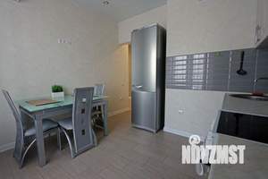 1-к квартира, посуточно, 60м2, 1/1 этаж