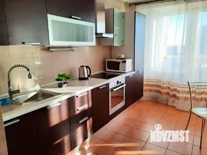 1-к квартира, посуточно, 43м2, 7/17 этаж