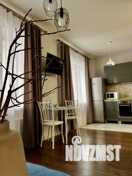 1-к квартира, посуточно, 36м2, 1/1 этаж