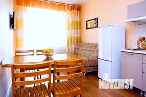 1-к квартира, посуточно, 45м2, 7/17 этаж