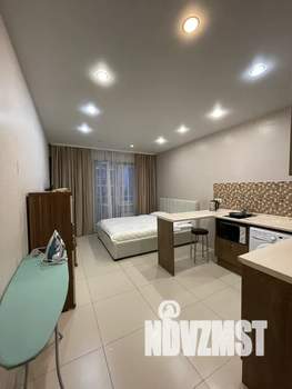 Студия квартира, посуточно, 28м2, 13/16 этаж
