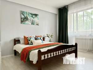 Студия квартира, посуточно, 35м2, 2/9 этаж