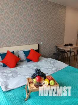 Студия квартира, посуточно, 18м2, 1/5 этаж