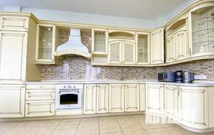 3-к квартира, на длительный срок, 130м2, 8/14 этаж