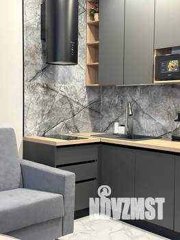 1-к квартира, посуточно, 33м2, 1/8 этаж