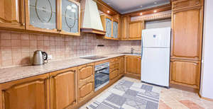 3-к квартира, на длительный срок, 134м2, 3/7 этаж