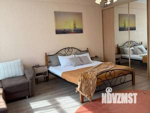 1-к квартира, посуточно, 46м2, 3/9 этаж