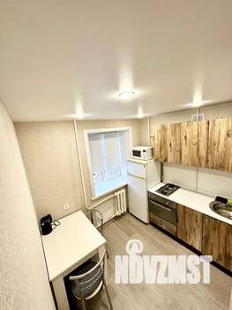 1-к квартира, посуточно, 33м2, 4/5 этаж