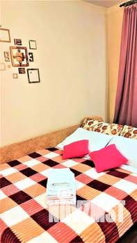 1-к квартира, посуточно, 46м2, 7/15 этаж