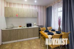 1-к квартира, посуточно, 39м2, 13/18 этаж