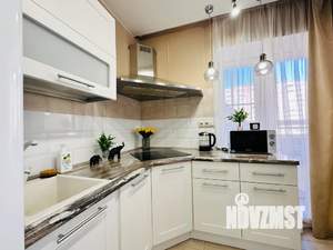 2-к квартира, посуточно, 60м2, 8/17 этаж