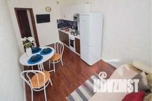 1-к квартира, посуточно, 44м2, 5/9 этаж