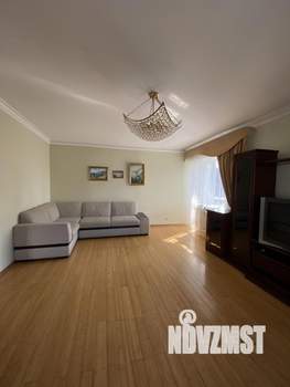 3-к квартира, на длительный срок, 96м2, 4/5 этаж