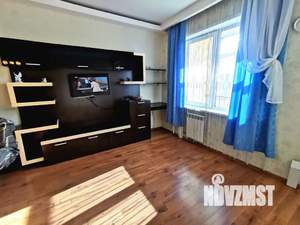 Студия квартира, посуточно, 40м2, 3/12 этаж