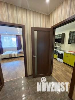 Студия квартира, посуточно, 47м2, 4/8 этаж