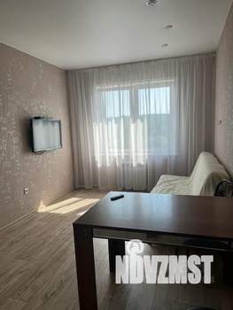 1-к квартира, посуточно, 45м2, 8/18 этаж