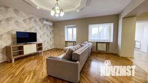 3-к квартира, на длительный срок, 134м2, 3/7 этаж