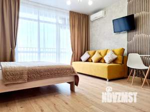 Студия квартира, посуточно, 30м2, 12/18 этаж