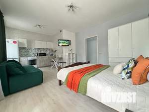 Студия квартира, посуточно, 35м2, 2/9 этаж