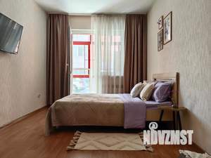 1-к квартира, посуточно, 38м2, 1/18 этаж
