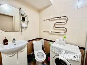 1-к квартира, посуточно, 38м2, 8/10 этаж