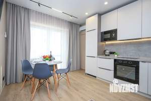 1-к квартира, посуточно, 40м2, 7/10 этаж