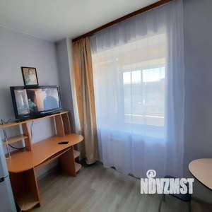 Студия квартира, посуточно, 37м2, 7/9 этаж