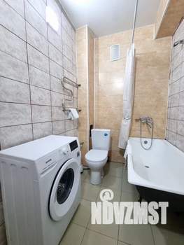 Студия квартира, посуточно, 32м2, 2/5 этаж