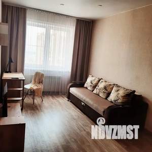 1-к квартира, посуточно, 35м2, 14/18 этаж