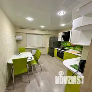 2-к квартира, посуточно, 60м2, 1/1 этаж