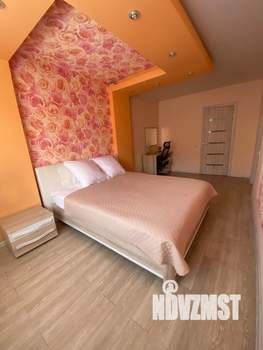 1-к квартира, посуточно, 69м2, 8/15 этаж