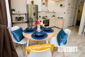 1-к квартира, посуточно, 39м2, 11/18 этаж