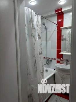 1-к квартира, посуточно, 32м2, 1/1 этаж