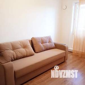 1-к квартира, посуточно, 39м2, 2/16 этаж