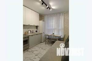 2-к квартира, посуточно, 38м2, 4/16 этаж