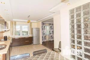 3-к квартира, на длительный срок, 114м2, 2/9 этаж