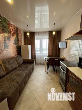 1-к квартира, посуточно, 50м2, 1/1 этаж