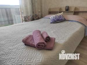 Студия квартира, посуточно, 32м2, 13/16 этаж