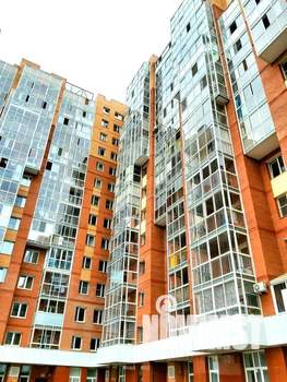 Студия квартира, посуточно, 45м2, 10/15 этаж