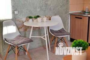 1-к квартира, посуточно, 38м2, 8/17 этаж