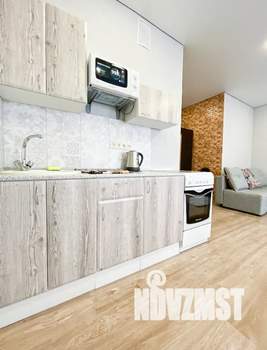 Студия квартира, посуточно, 36м2, 16/18 этаж