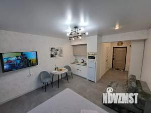 Студия квартира, посуточно, 31м2, 10/18 этаж