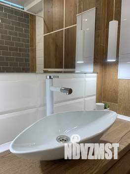 2-к квартира, посуточно, 42м2, 1/16 этаж