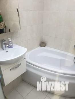 2-к квартира, посуточно, 40м2, 3/16 этаж