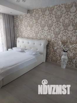 1-к квартира, посуточно, 38м2, 8/9 этаж