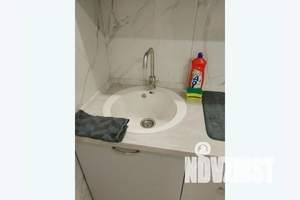 2-к квартира, посуточно, 38м2, 4/16 этаж