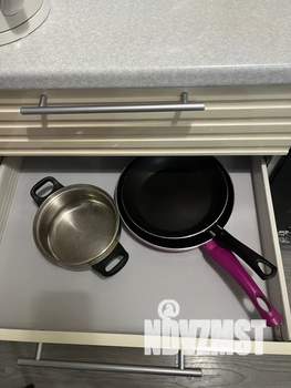 Студия квартира, посуточно, 40м2, 1/4 этаж